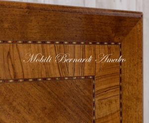 Classic square sofa table - detail of the walnut top inlaid with olive wood