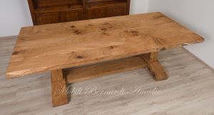 Tavolo tipo fratino in legno massello di rovere piallato con nodi