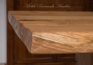 Tavolo tipo fratino in legno massello di rovere piallato con nodi