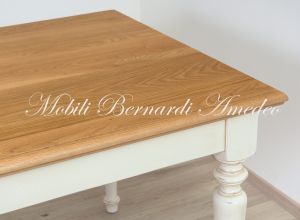 Dining table handcrafted in solid wood with light oak top and country style white turned legs