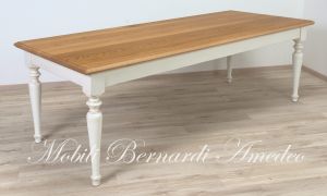 Dining table handcrafted in solid wood with light oak top and country style white turned legs