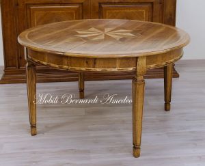 Tavolo rotondo in legno produzione artigianale