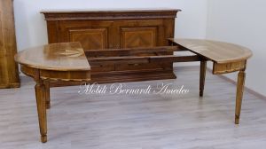 Tavolo rotondo in legno produzione artigianale