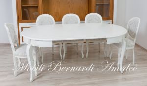 Tavolo rotondo con prolunghe e sedie imbottite stile classico finitura colore bianco