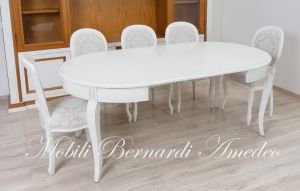 Tavolo rotondo con prolunghe e sedie imbottite stile classico finitura colore bianco