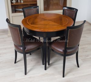 Tavolo rotondo stile classico finitura bicolore nero e noce con sedie classiche imbottite e rivestite in pelle