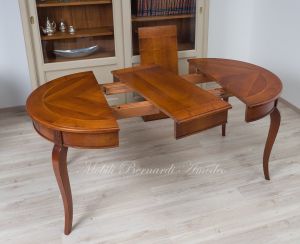 Tavolo rotondo classico con prolunghe diametro 100 cm