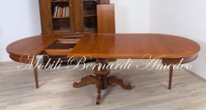 TA927 Tavolo rotondo in legno con 4 prolunghe diametro 130 cm