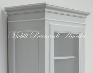 Vetrina libreria in legno massello laccata colore grigio e bianco