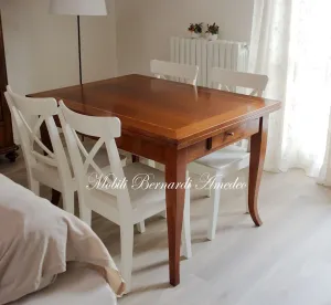 Classic walnut kitchen table with extractable extensions