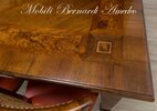 Tavolo grande in legno massello intarsiato in noce ciliegio e olivo
