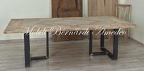 Tavolo con piano in legno intarsiato e gambe in metallo - TM30